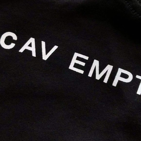 Cavermpt Black Ss Green Figure Reflective Abstract Print - Picture 12 of 16